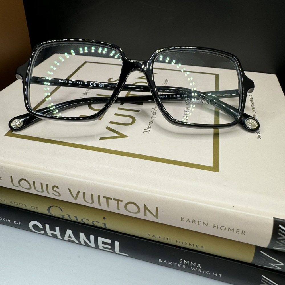CHANEL SQUARE GLASSES